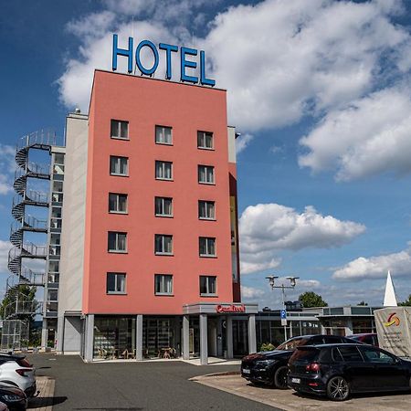 ホテル クアリテル ヴィルンズドルフ ヴィルンスドルフ エクステリア 写真